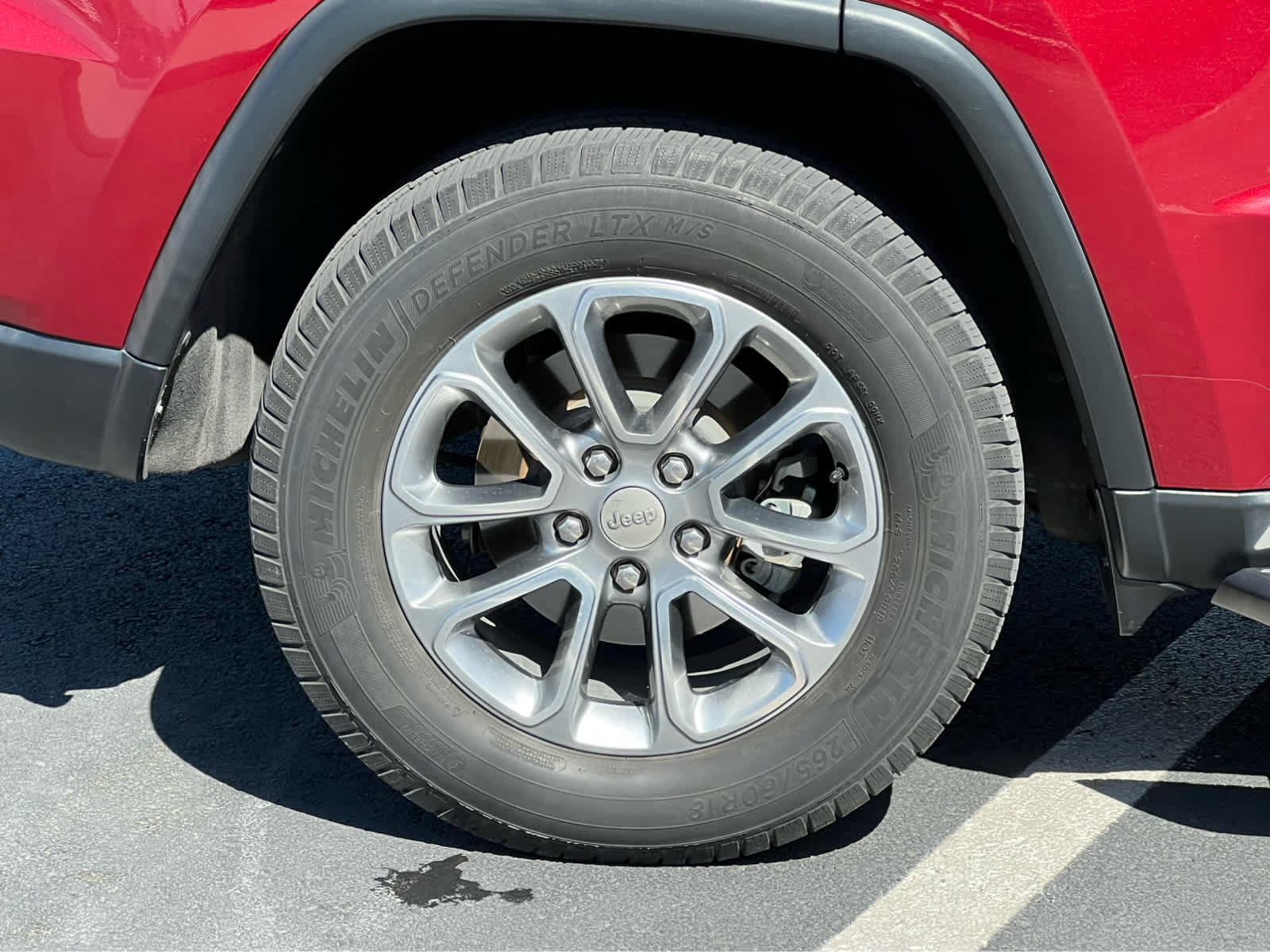 Used 2015 Jeep Grand Cherokee Limited AWD/4WD image 15