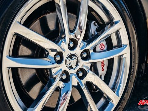 Used 2015 Chevrolet SS RWD image 3
