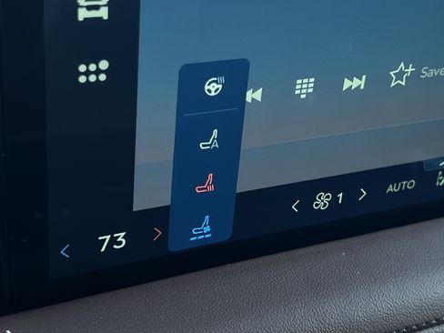 New 2026 Lincoln Aviator Reserve w/ Luxury Package image 21