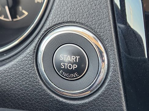 Used 2022 Nissan Rogue Sport SV image 20