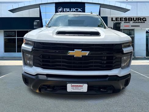 Used 2025 Chevrolet Silverado 2500 W/T w/ WT Convenience Package AWD/4WD image 2
