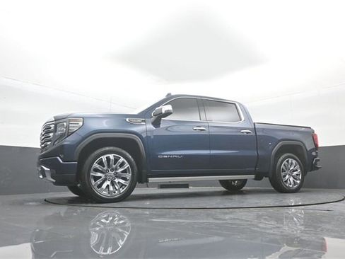 Used 2022 GMC Sierra 1500 Denali w/ Denali Reserve Package image 36
