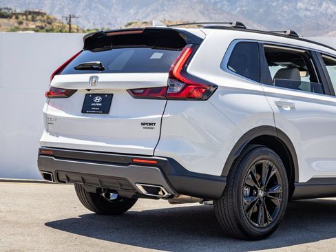 Used 2025 Honda CR-V Sport Touring image 14