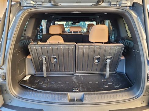Used 2025 Hyundai Santa Fe Limited image 33