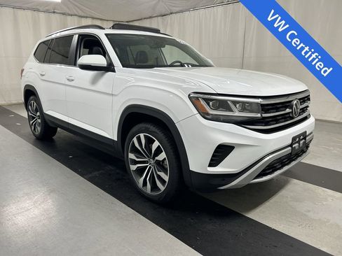 Certified 2022 Volkswagen Atlas SE AWD/4WD image 1