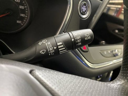 Used 2023 Chevrolet Blazer LT image 31