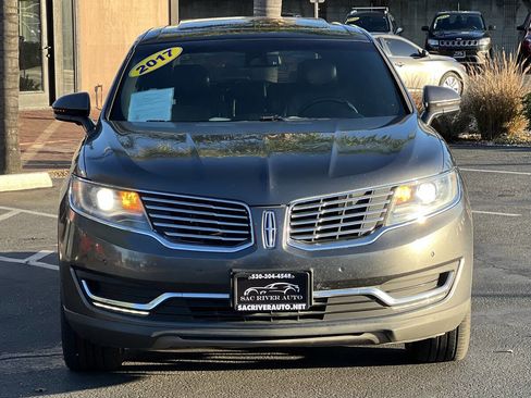 Used 2017 Lincoln MKX Reserve w/ Driver Assistance Package image 2