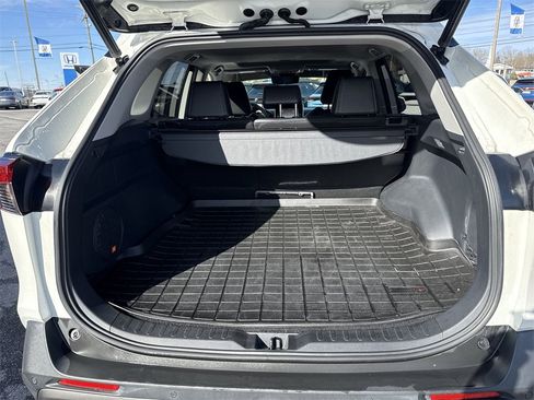 Used 2020 Toyota RAV4 Limited image 42