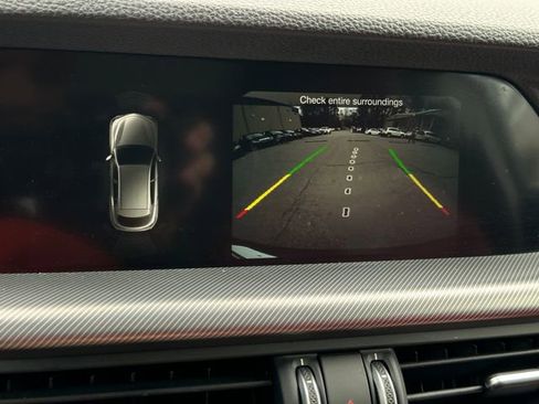 Used 2019 Alfa Romeo Stelvio Ti w/ Nero Edizione image 27