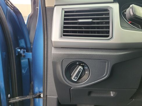 Used 2019 Volkswagen Atlas S image 20