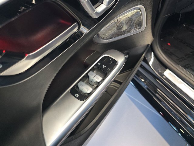 New 2026 Mercedes-Benz C 43 AMG 4MATIC Sedan image 19