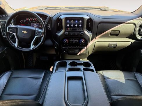 Used 2022 Chevrolet Silverado 2500 LT w/ Convenience Package AWD/4WD image 10