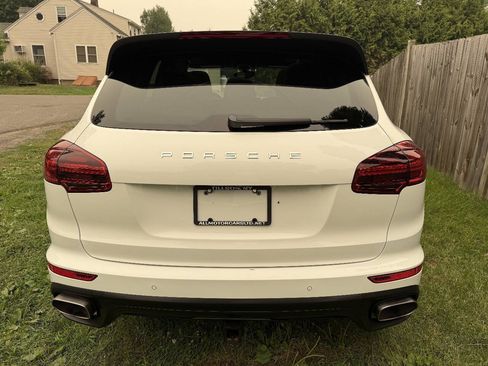 Used 2016 Porsche Cayenne Diesel AWD/4WD image 6