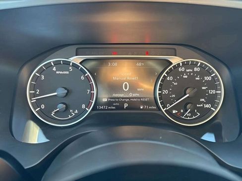 Used 2023 Nissan Rogue SL w/ SL Premium Package image 17