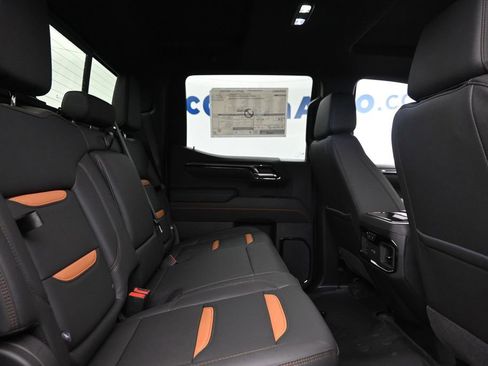 New 2026 GMC Sierra 1500 AT4 w/ AT4 Premium Package AWD/4WD image 8