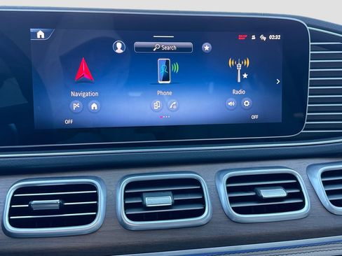 Used 2024 Mercedes-Benz GLE 450e 4MATIC image 28