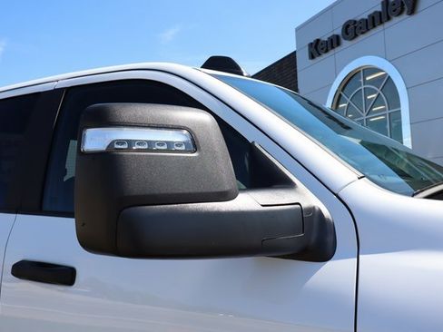 Used 2025 RAM 2500 Big Horn image 2