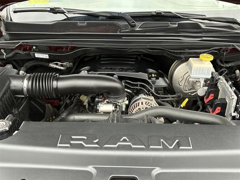 Used 2019 RAM 1500 Limited image 9