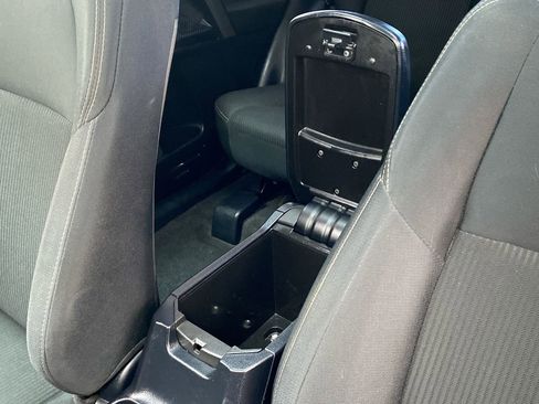 Used 2015 Toyota RAV4 XLE image 26