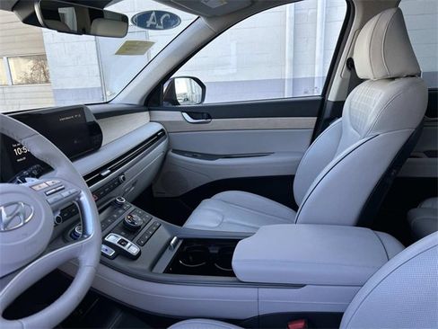 Certified 2024 Hyundai Palisade Limited image 23