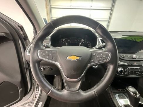 Used 2019 Chevrolet Equinox Premier FWD image 8