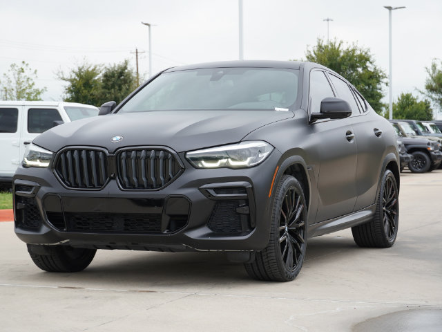 Used 2022 BMW X6 xDrive40i w/ M Sport Package AWD/4WD image 2