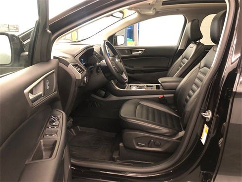 Used 2023 Ford Edge SEL w/ Convenience Package image 27