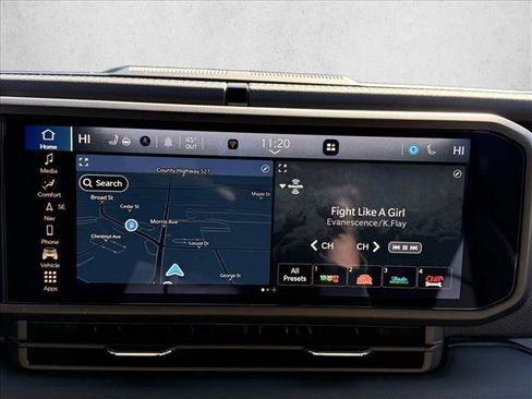 Used 2024 Jeep Wrangler Unlimited Rubicon w/ Technology Group image 21