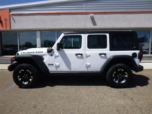 Used 2024 Jeep Wrangler Unlimited Rubicon 4xe AWD/4WD image 2