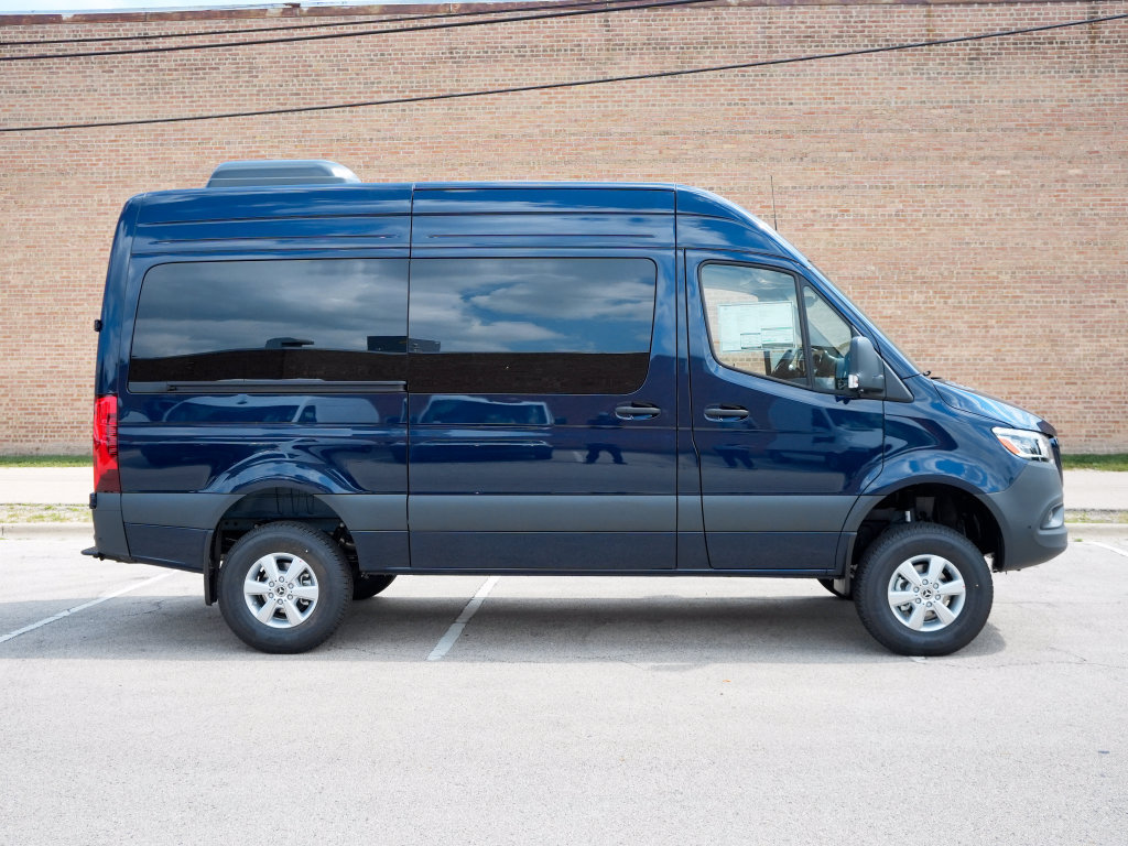 New 2026 Mercedes-Benz Sprinter 2500 image 2