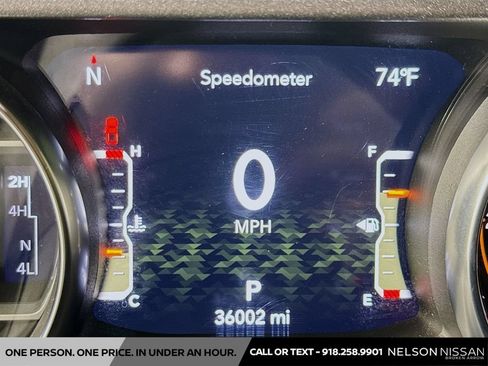 Used 2023 Jeep Gladiator Mojave w/ Cold Weather Group AWD/4WD image 12