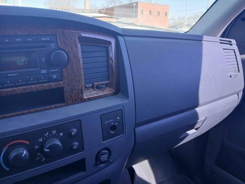 Used 2006 Dodge Ram 1500 Truck SLT image 11