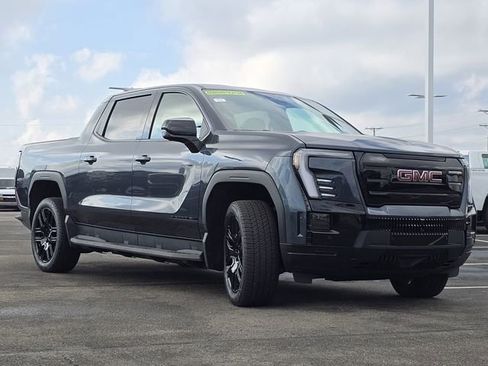 New 2026 GMC Sierra EV Elevation w/ LPO, Elevation Dark Package AWD/4WD image 12