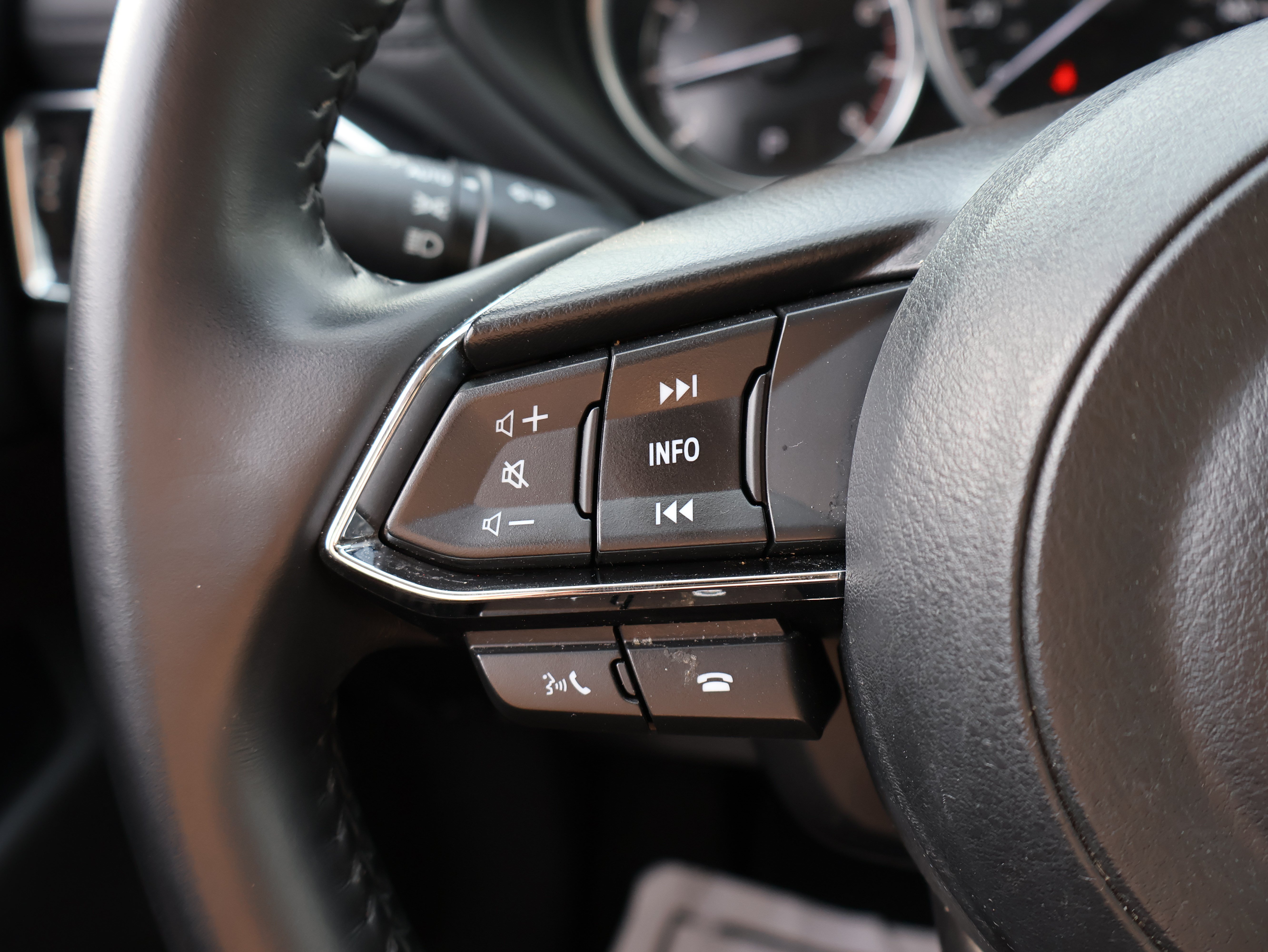 Used 2025 MAZDA CX-5 AWD 2.5 S w/ Select Package image 30