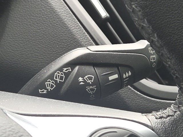Used 2018 Ford C-MAX SE w/ Equipment Group 202A FWD image 39