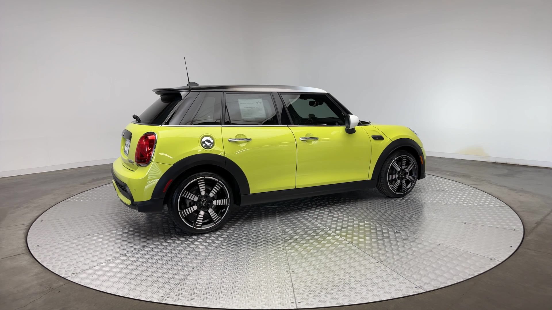 Certified 2023 MINI Cooper S FWD image 8