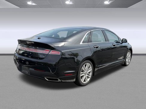 Used 2015 Lincoln MKZ AWD image 6