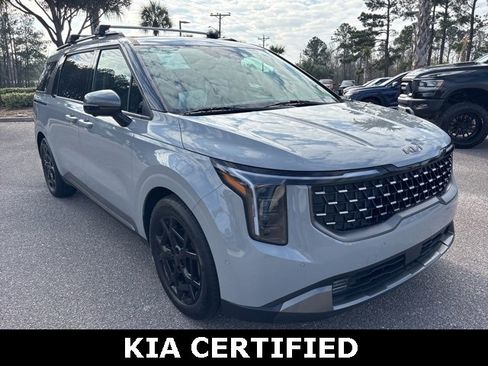 Certified 2025 Kia Carnival SX Prestige image 3