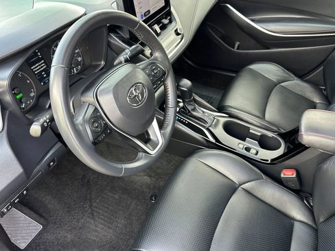Used 2024 Toyota Corolla SE w/ SE Package FWD image 10