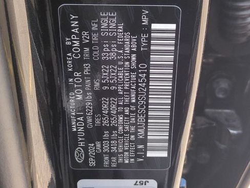 Used 2025 Genesis GV80 3.5T e-SC AWD/4WD image 22