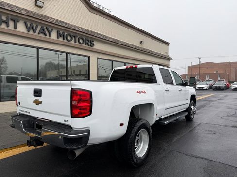 Used 2019 Chevrolet Silverado 3500 LTZ w/ Duramax Plus Package image 3