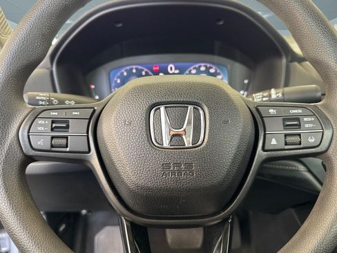 Certified 2025 Honda Accord SE image 10