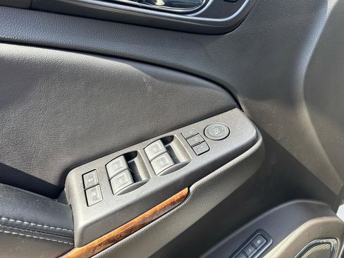 Used 2019 Chevrolet Tahoe Premier image 15