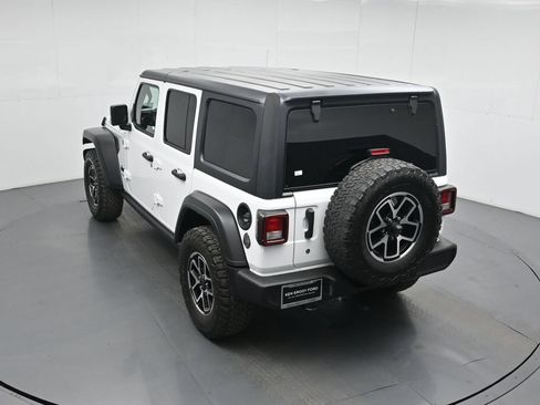 Used 2021 Jeep Wrangler Unlimited Sport AWD/4WD image 39