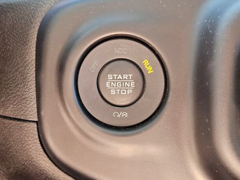 Used 2023 Jeep Wrangler Unlimited Rubicon 4xe w/ Cold Weather Group AWD/4WD image 16