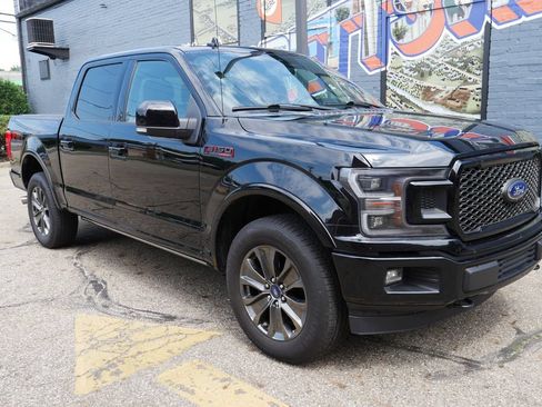 Used 2018 Ford F150 Lariat w/ Equipment Group 502A Luxury AWD/4WD image 33