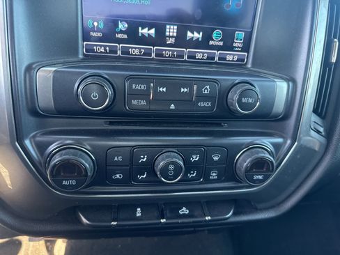 Used 2017 Chevrolet Silverado 1500 LT w/ All Star Edition image 27