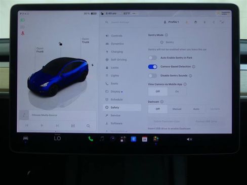 Used 2023 Tesla Model Y Performance AWD/4WD image 15
