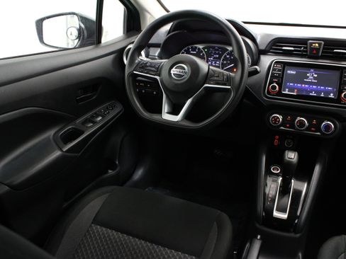 Used 2020 Nissan Versa S FWD image 28