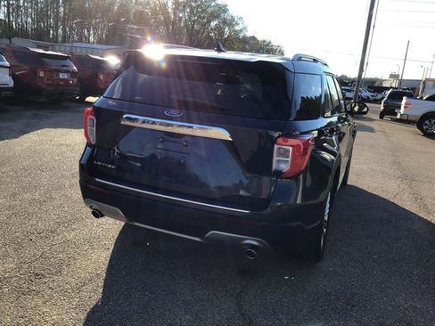 Used 2022 Ford Explorer Limited w/ Equipment Group 301A image 10
